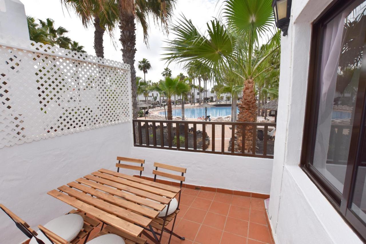 Book Jet - Oasis Pool View Apartment Corralejo Exterior foto
