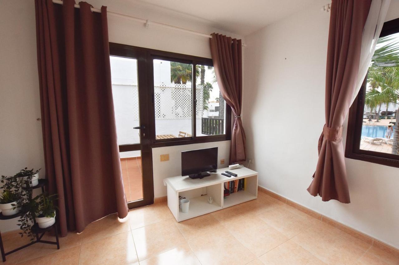 Book Jet - Oasis Pool View Apartment Corralejo Exterior foto